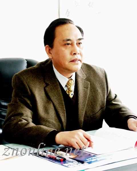 迎新特别策划②： 党委书记方思清 感恩是新生教育第一课-武昌理工学院